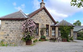 Skye Cottage, Meadowside House, Near Kingussie